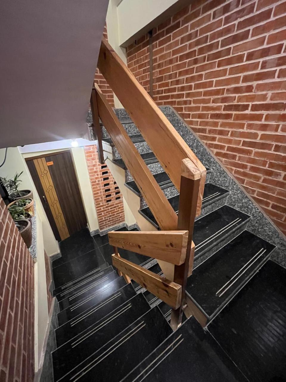 Hotel Durbar Side Bhatgoan 외부 사진